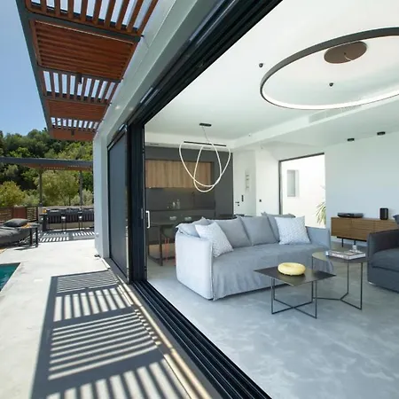 Brand New High-End Faos Villas Two Villa Fternon